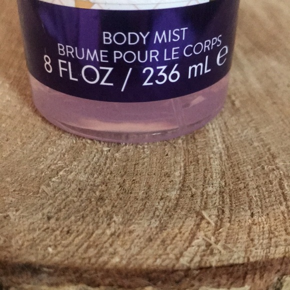 Sri by Ariana Granda beautiful body mist - Picture 2 of 5